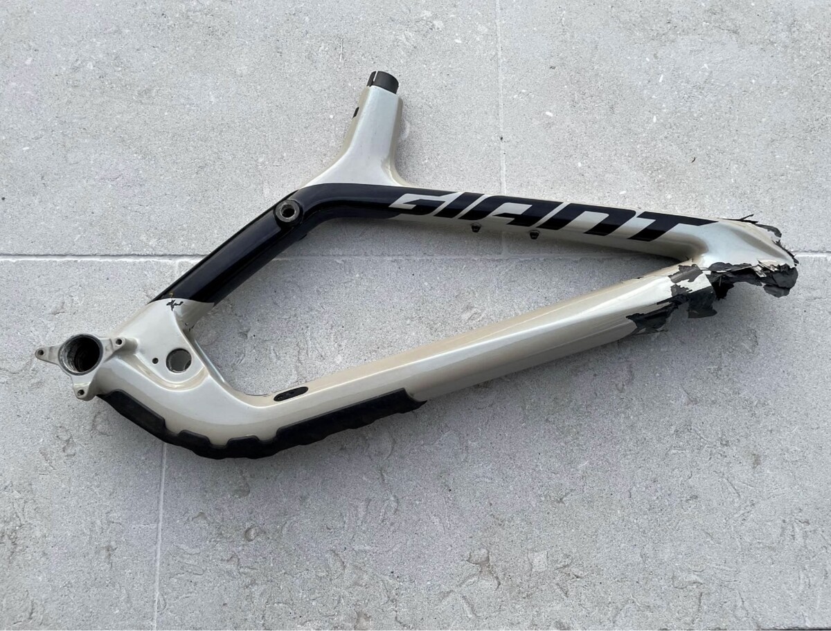 Giant Glory MY24 Broken Frames - The Hub - Mountain Biking Forums